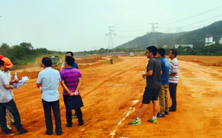 官莲湖路大军山段试验段土路基验收